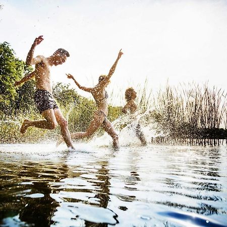 Schiphuis Giethoorn/Wanneperveen Villa Eksteriør bilde
